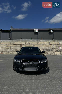 Седан Audi A8 2010 в 