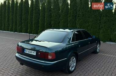 Седан Audi A8 1997 в 