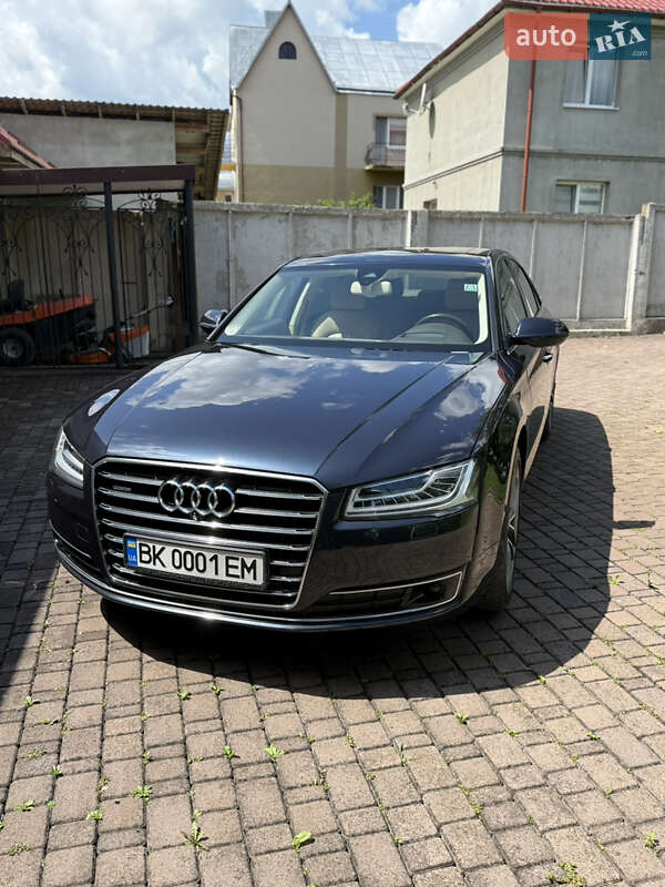 Audi A8 2016