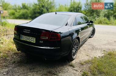 Седан Audi A8 2004 в 