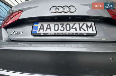 Седан Audi A8 2013 в 