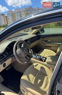 Седан Audi A8 2005 в 