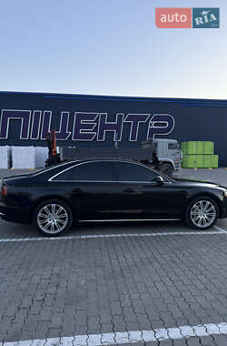 Седан Audi A8 2013 в 