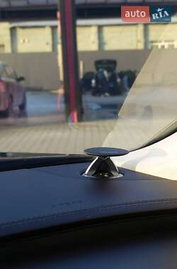 Седан Audi A8 2012 в 