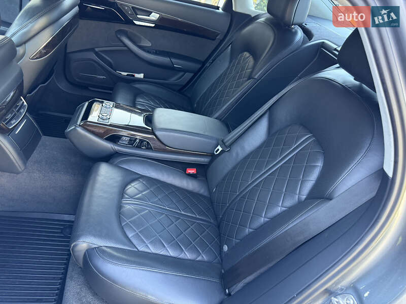 Седан Audi A8 2016 в Киеве фото 22 Седан Audi A8 2016 в Киеве