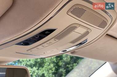 Седан Audi A8 2010 в 