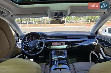 Седан Audi A8 2018 в 