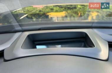 Седан Audi A8 2016 в 