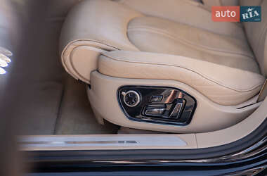 Седан Audi A8 2013 в 