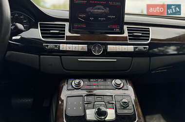 Седан Audi A8 2014 в 