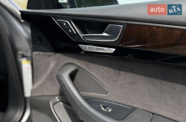 Седан Audi A8 2014 в 