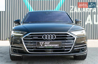 Седан Audi A8 2018 в 
