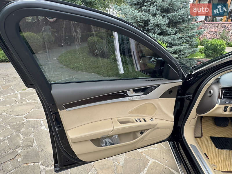 Седан Audi A8 2013 в Киеве