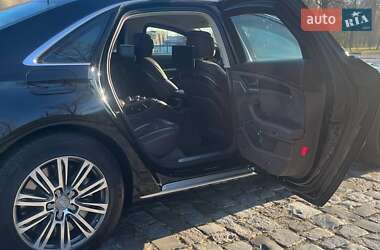 Седан Audi A8 2017 в 