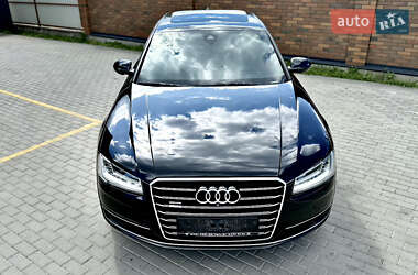 Седан Audi A8 2014 в 