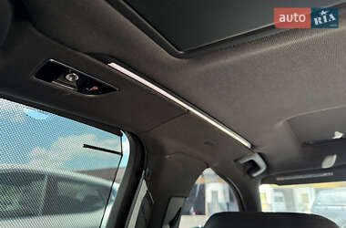 Седан Audi A8 2014 в 