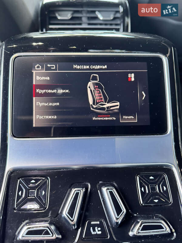 Седан Audi A8 2022 в Києві