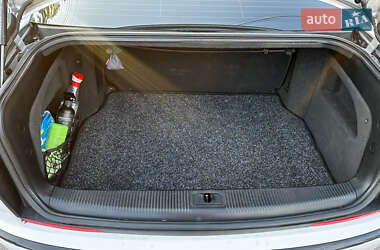 Седан Audi A8 2007 в 