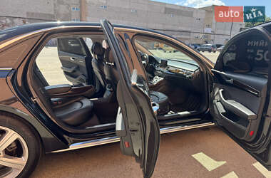 Седан Audi A8 2017 в 