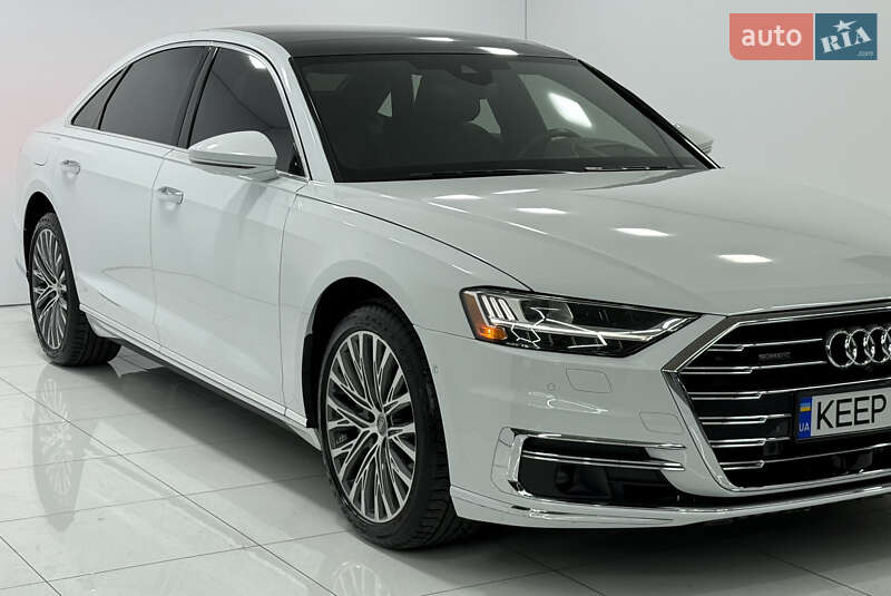 Седан Audi A8 2019 в Одессе