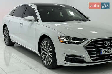 Седан Audi A8 2019 в 
