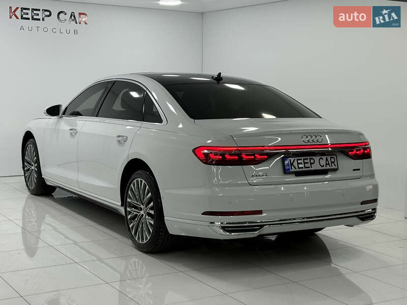 Седан Audi A8 2019 в Одессе