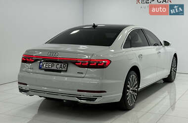 Седан Audi A8 2019 в 
