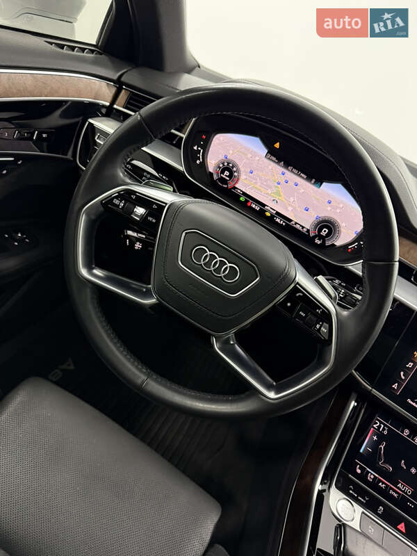 Седан Audi A8 2019 в Одессе