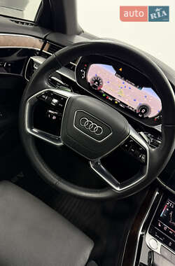 Седан Audi A8 2019 в 