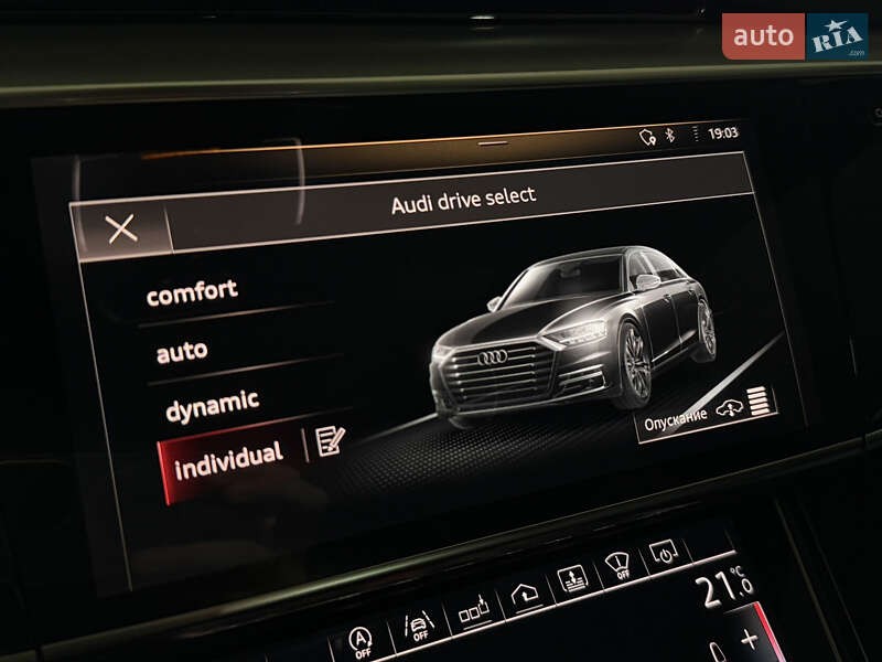 Седан Audi A8 2019 в Одессе