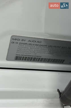 Седан Audi A8 2019 в 