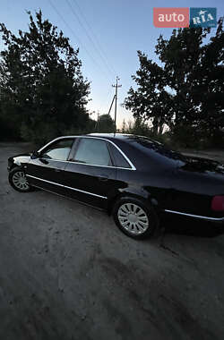 Седан Audi A8 1999 в 