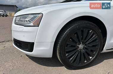 Седан Audi A8 2015 в 
