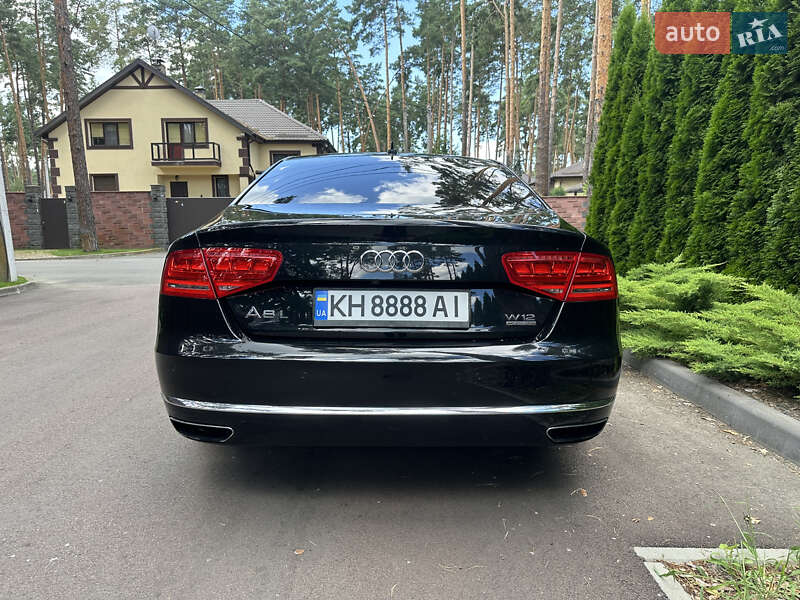 Седан Audi A8 2012 в Киеве