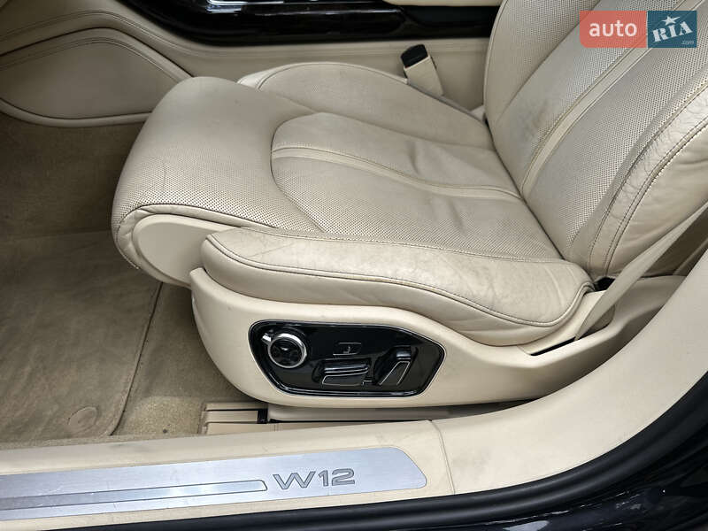 Седан Audi A8 2012 в Киеве