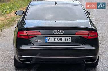 Седан Audi A8 2014 в 