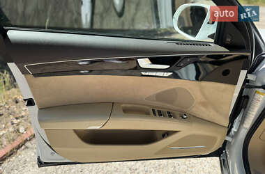 Седан Audi A8 2014 в 