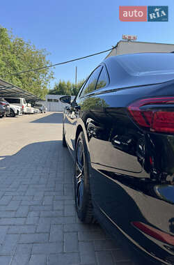 Седан Audi A8 2020 в 