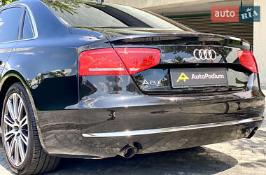 Седан Audi A8 2012 в 