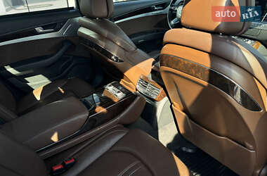 Седан Audi A8 2013 в 