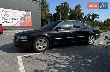 Седан Audi A8 2000 в 