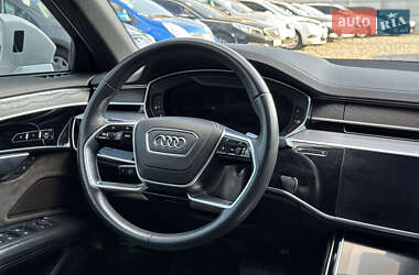 Седан Audi A8 2021 в 