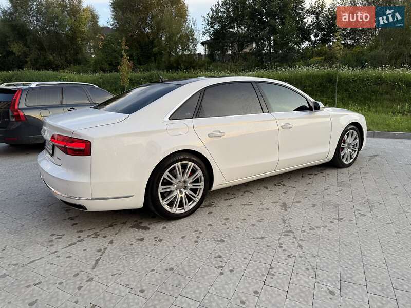 Audi A8 2015