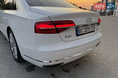 Седан Audi A8 2015 в 