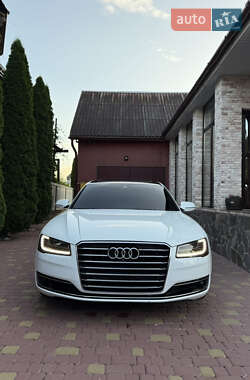Седан Audi A8 2014 в 