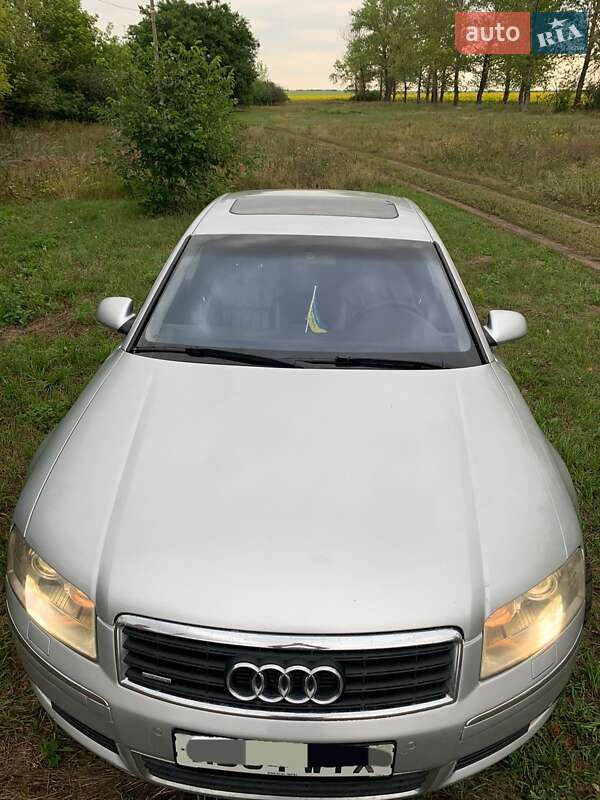Седан Audi A8 2004 в Харькове