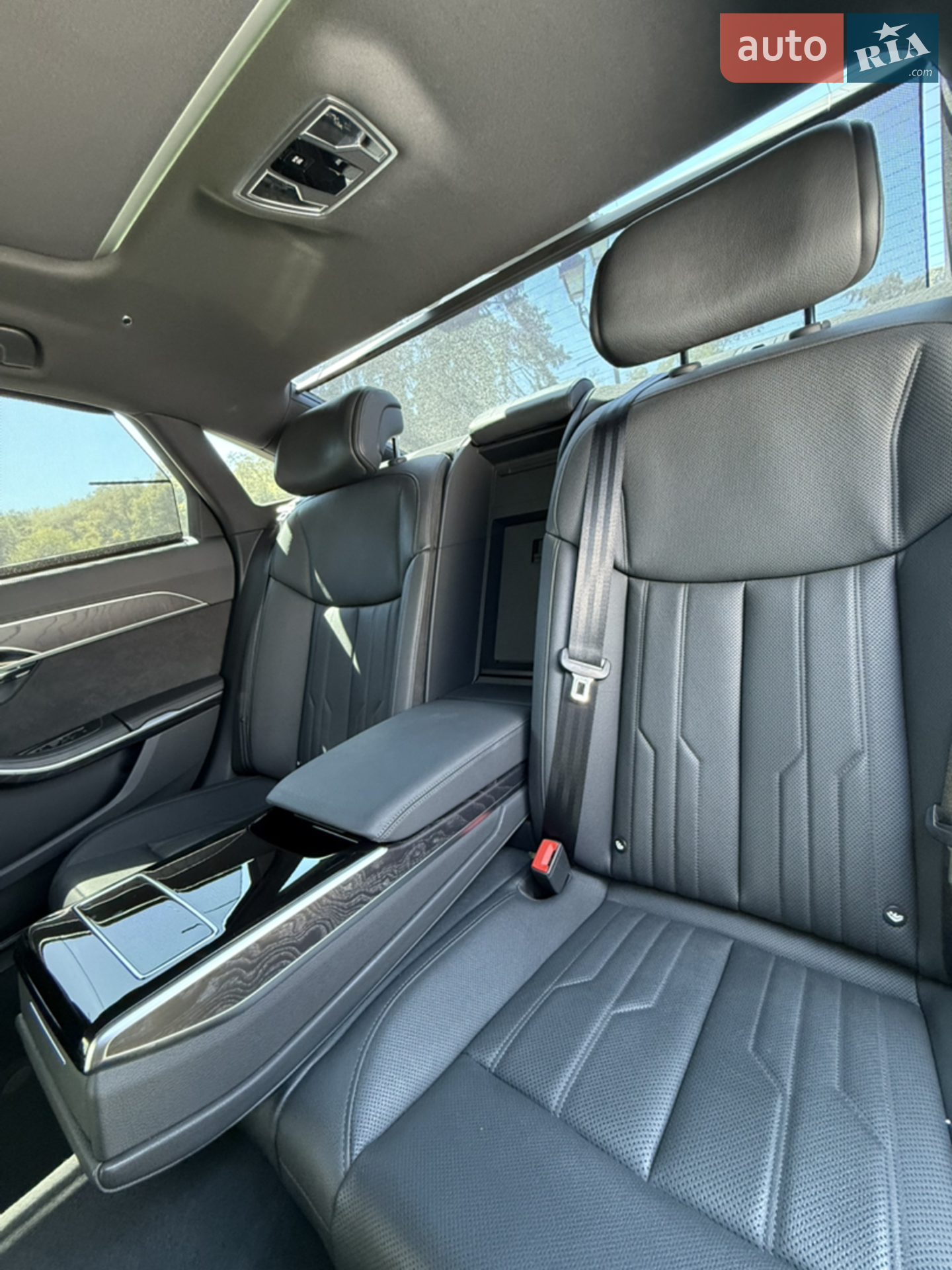2019 Audi A8 - мініатюра 7