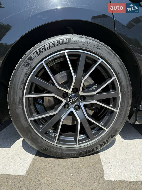 Седан Audi A8 2019 в Одессе