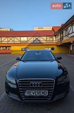 Седан Audi A8 2011 в 