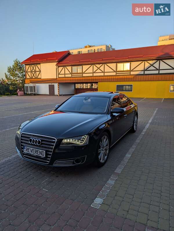 Седан Audi A8 2011 в Львове